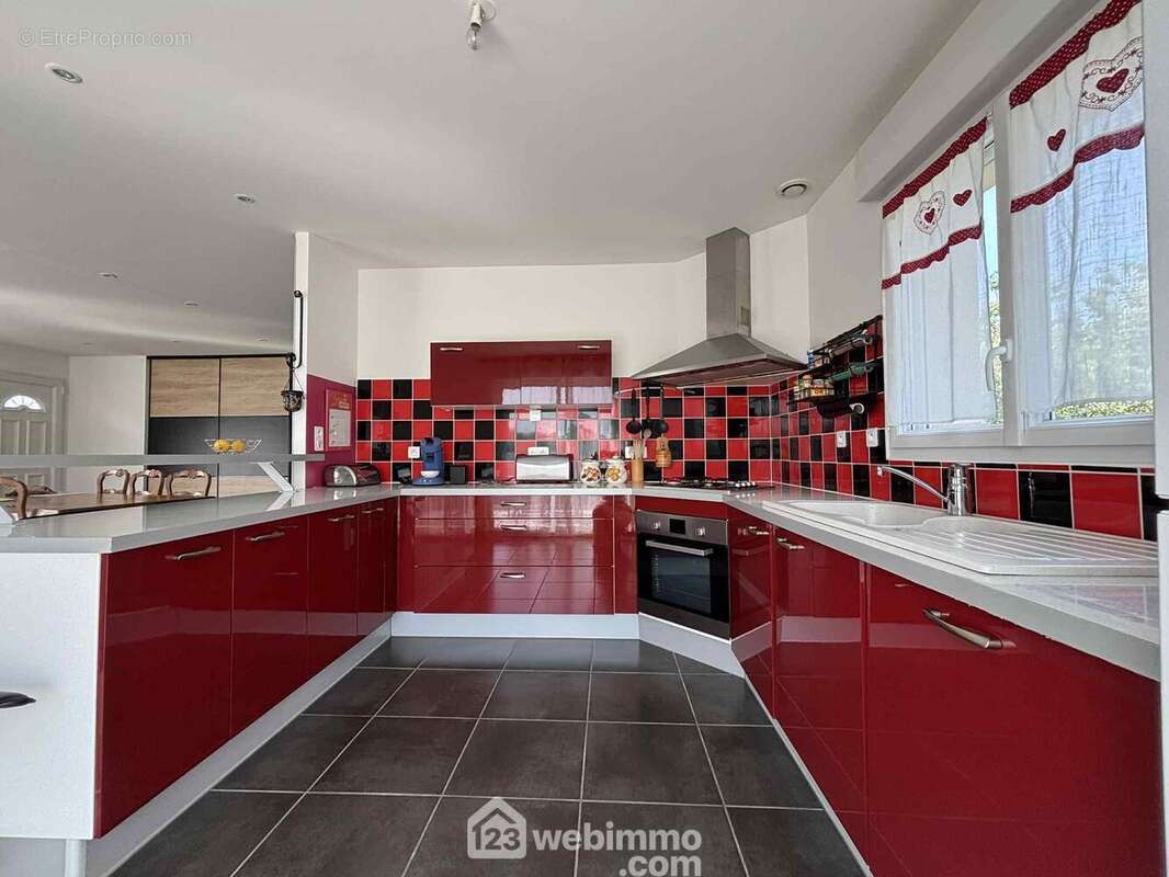 Ouverte sur... - Maison à DESCARTES