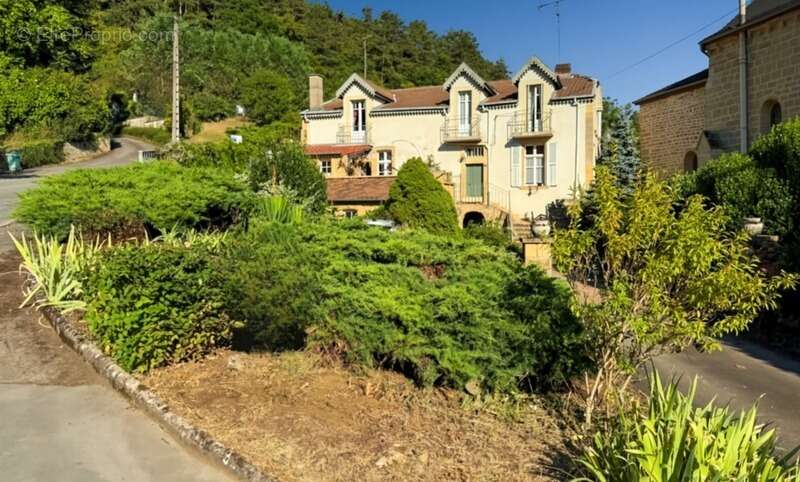 Maison de caractère familiale – 198 m² – activité de gîte possible à Viviers sur Chiers - photo 18