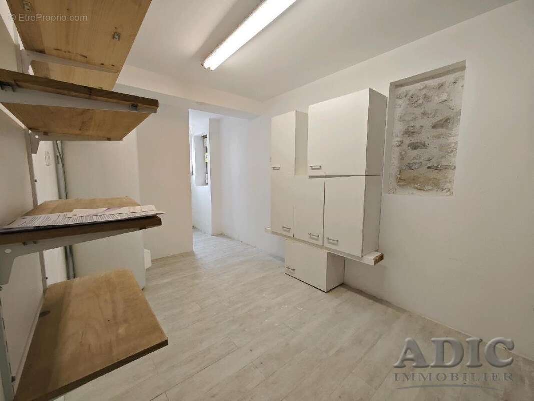 Maison à VER-SUR-LAUNETTE