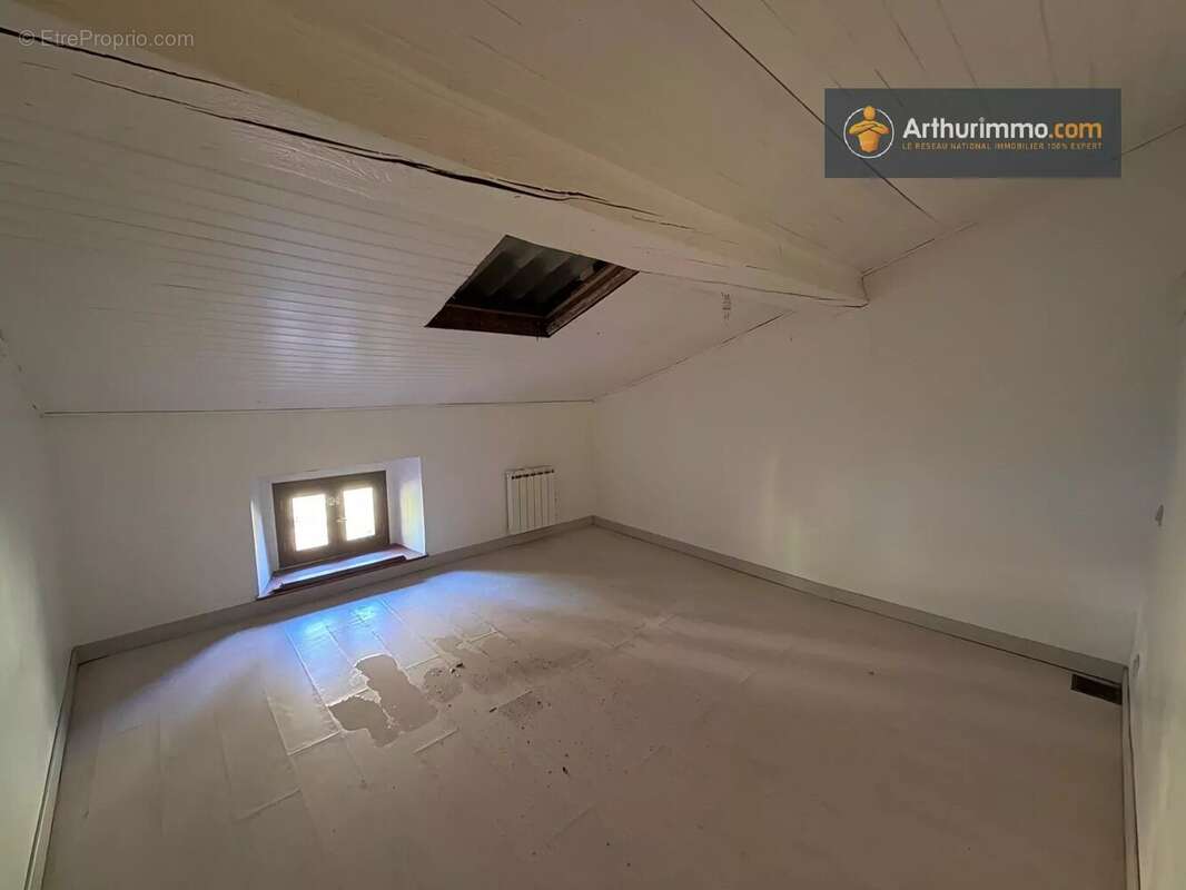 Appartement à MONTFERRIER