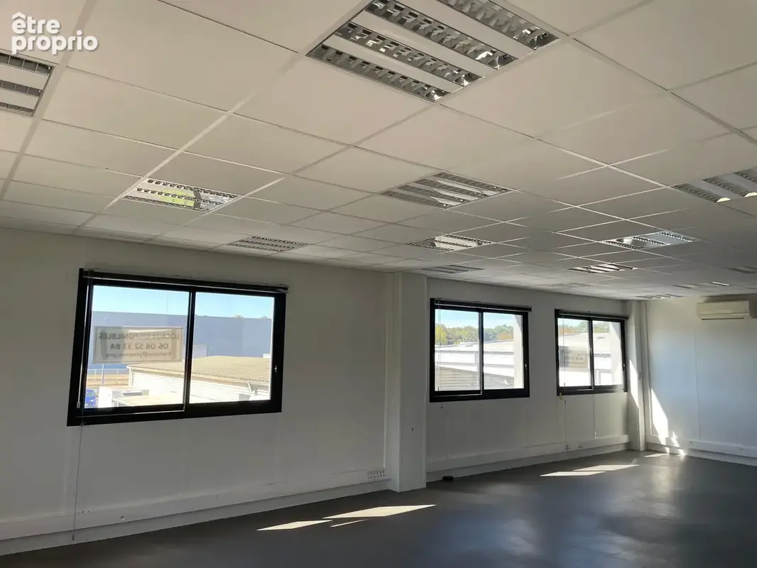 bureaux 140 m2 Martillac - photo 7