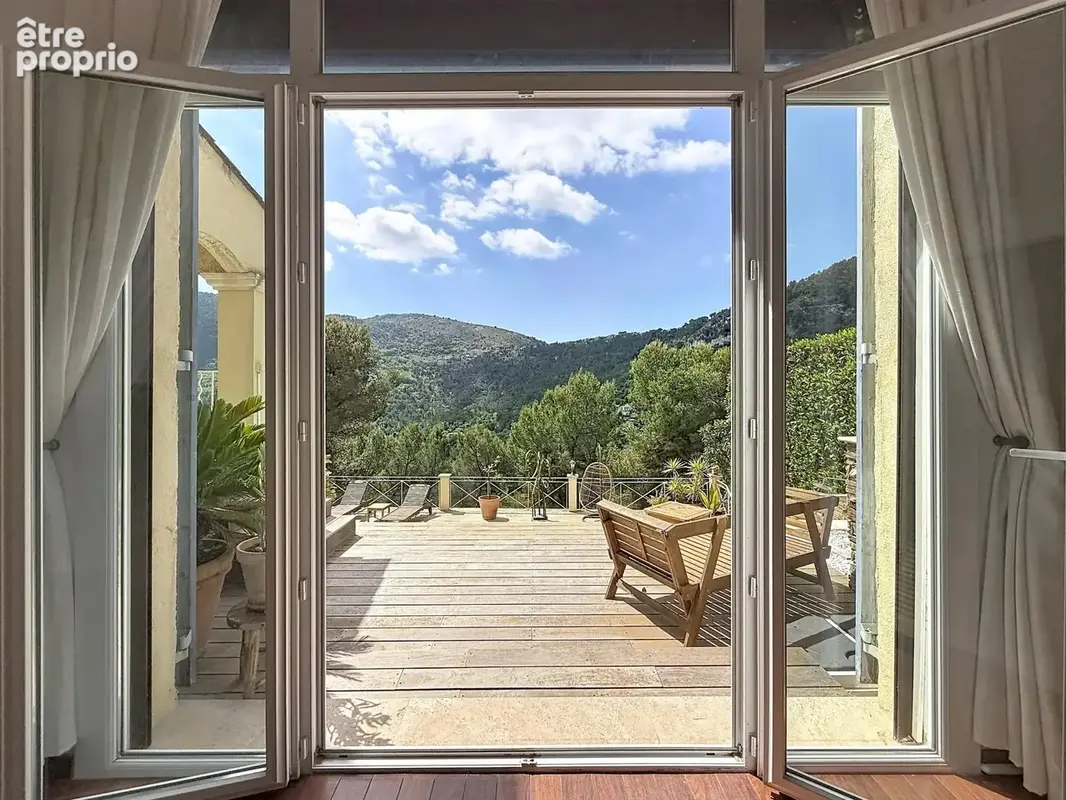 Magnifique Villa avec Piscine - Entre Tourrette-Levens et Aspremont - photo 18