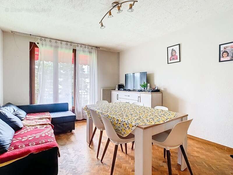 Appartement à vendre 4 pièces RUMILLY (74) - photo 4