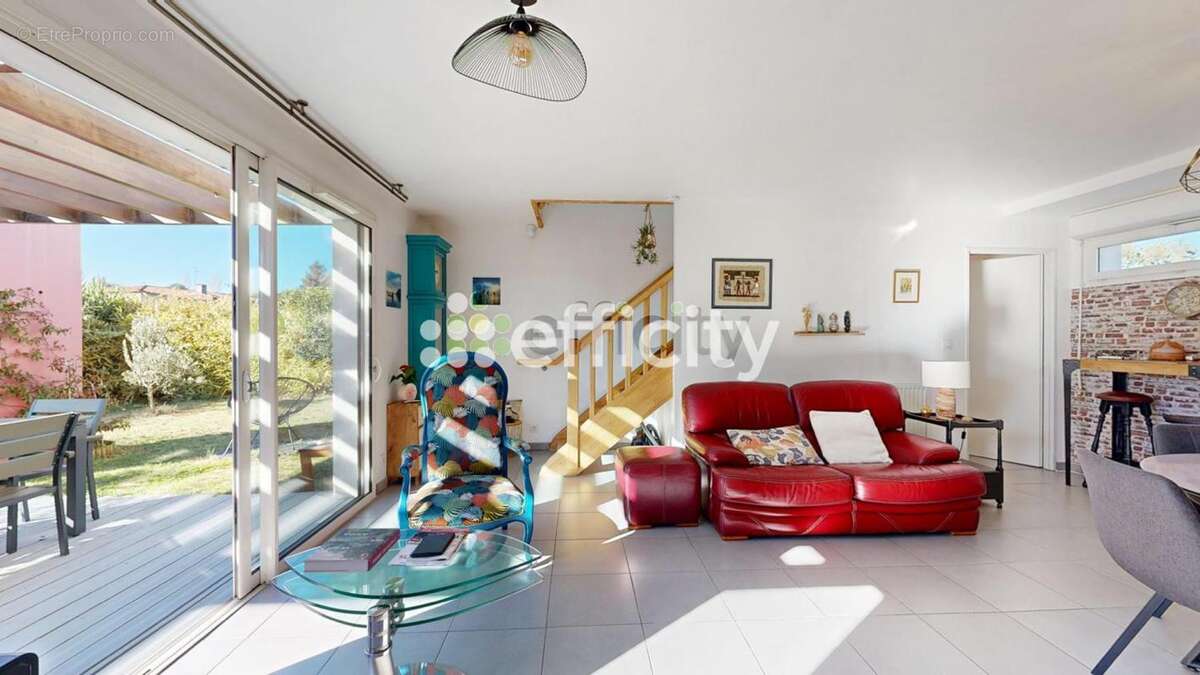 Maison à SAINT-ORENS-DE-GAMEVILLE