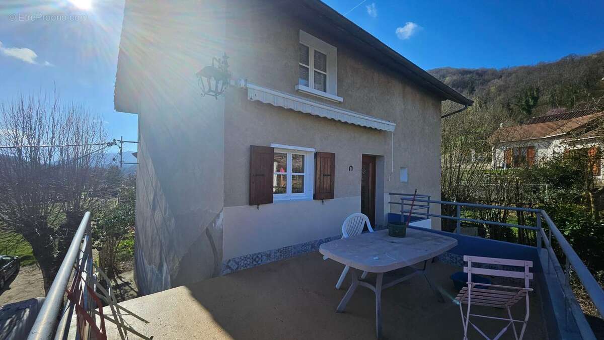 Maison à CHARAVINES