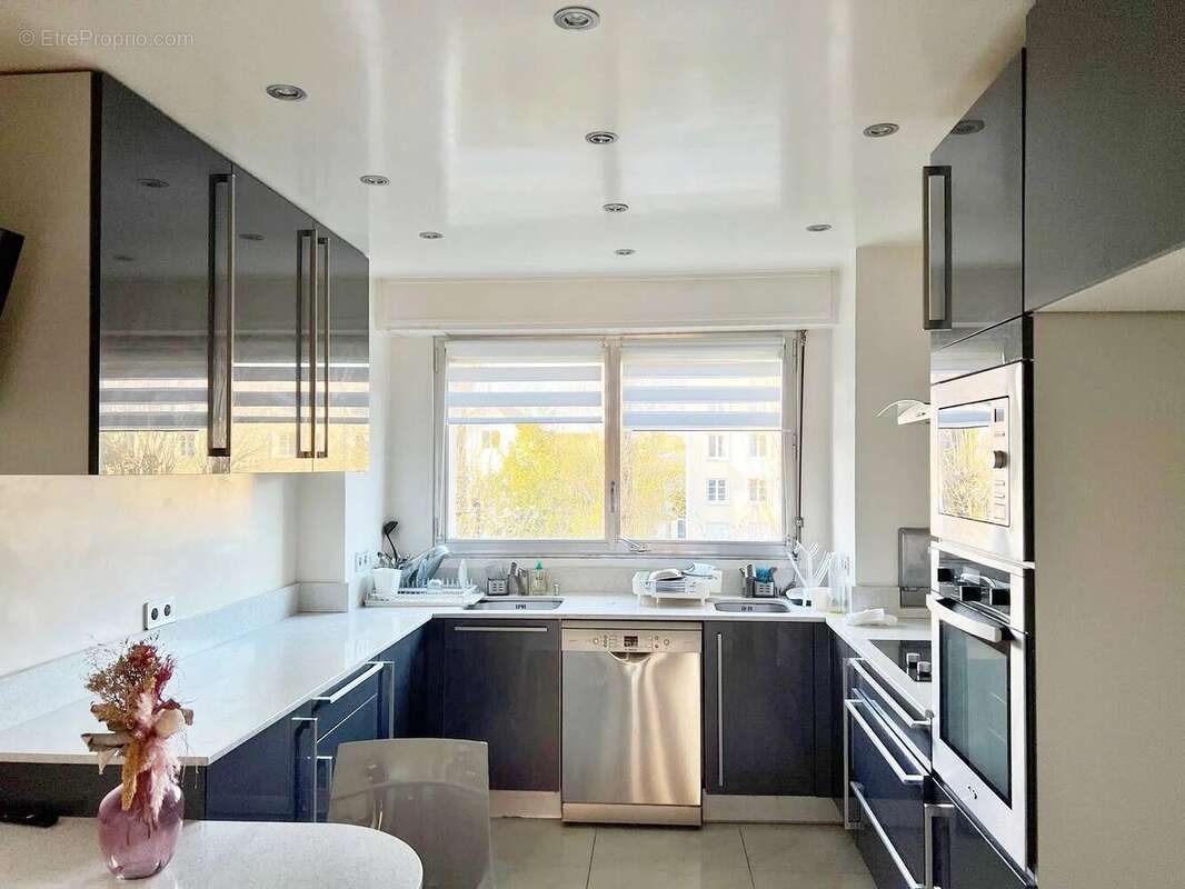 Appartement à SAINT-MAUR-DES-FOSSES