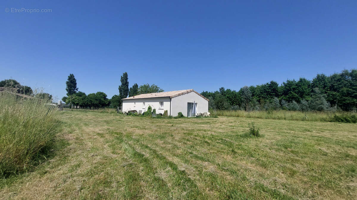 Maison de 2022 de 80 m2 avec garage sur 1631 m2 - photo 14
