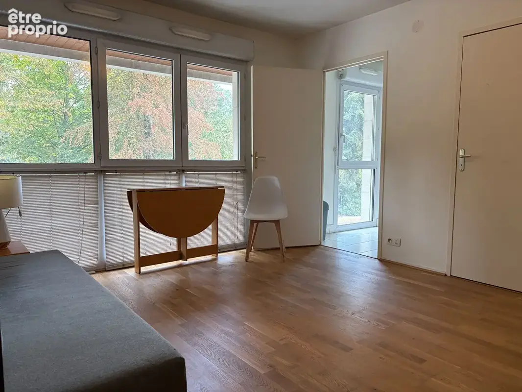 Studio lumineux de 21.70  m² avec vue sur le parc de Procé - photo 2