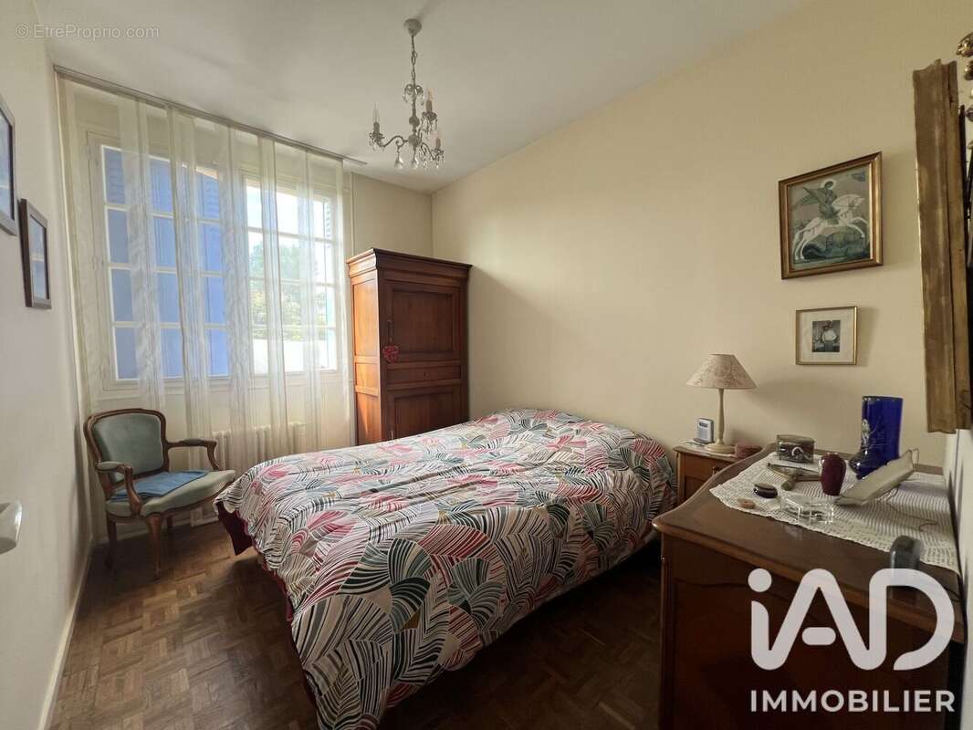 Maison 79 m² à Trappes  - photo 9