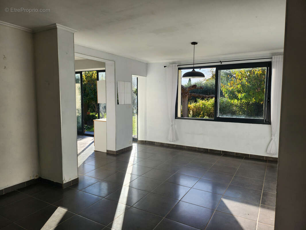 Maison à UZES