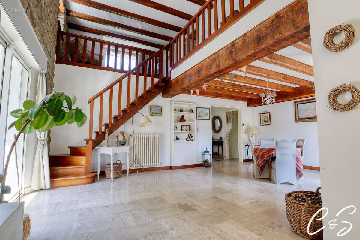 Maison à PLOBANNALEC-LESCONIL