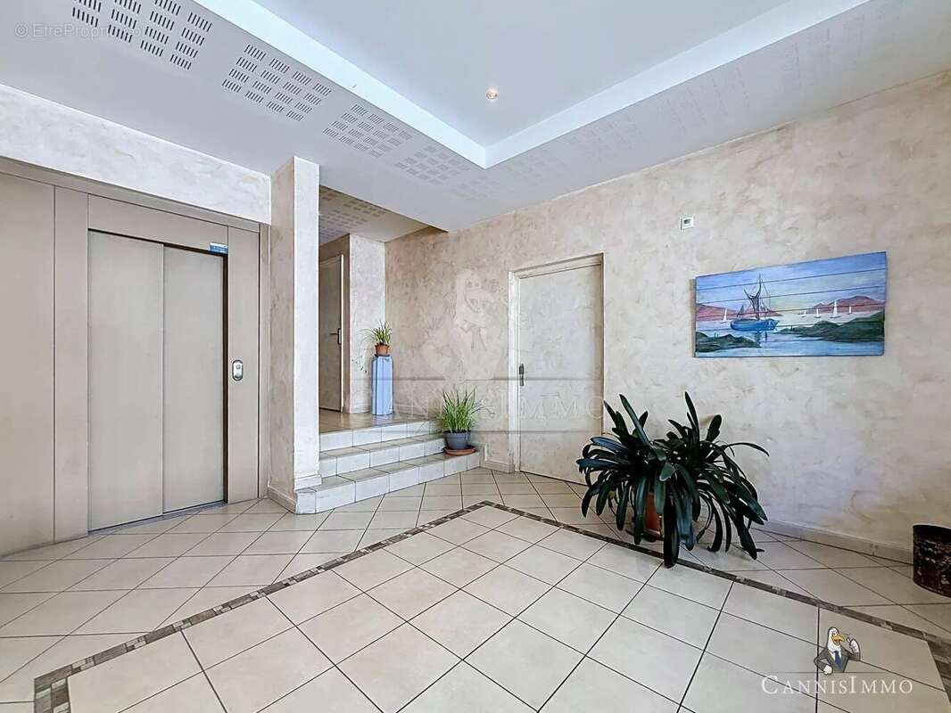Appartement à SAINT-RAPHAEL