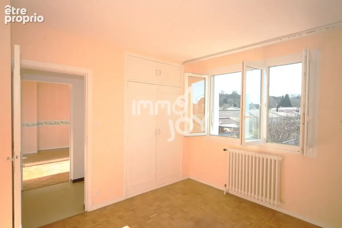 Maison de 103 m2, T5, jusqu'à 4 chambres, sur terrain de 590 m2. - photo 10