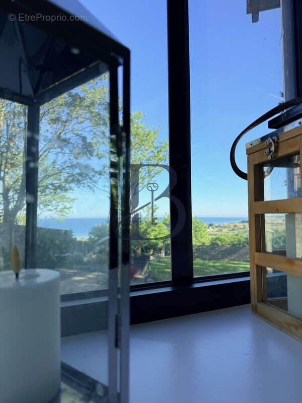 Maison à DONVILLE-LES-BAINS