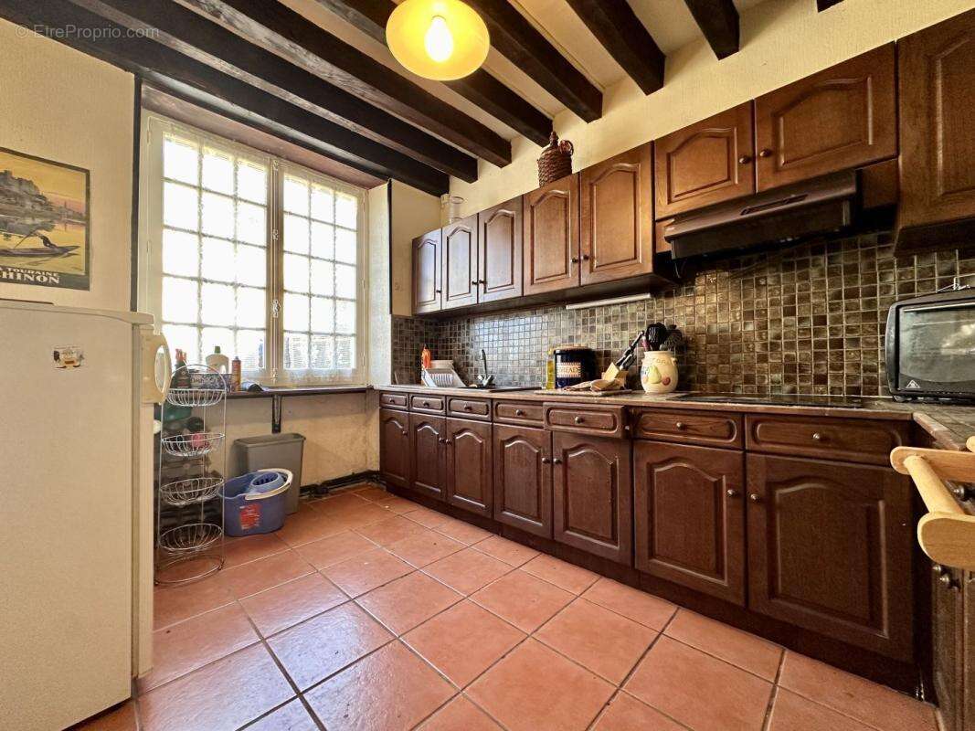 Maison à BETETE