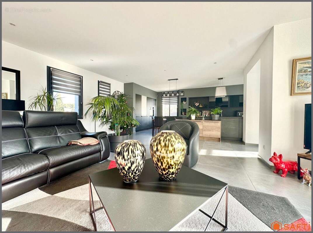 Photo 2 - Maison à LES ANGLES