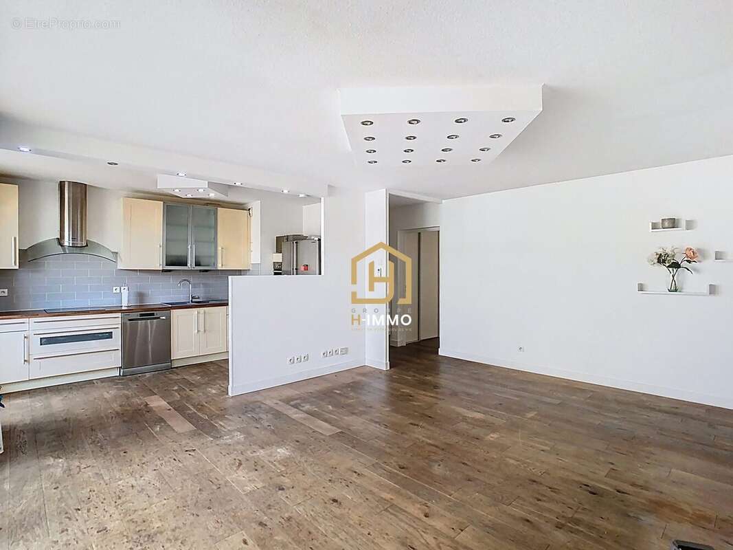 Appartement à ECHIROLLES