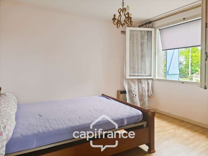 Maison à CASTELCULIER