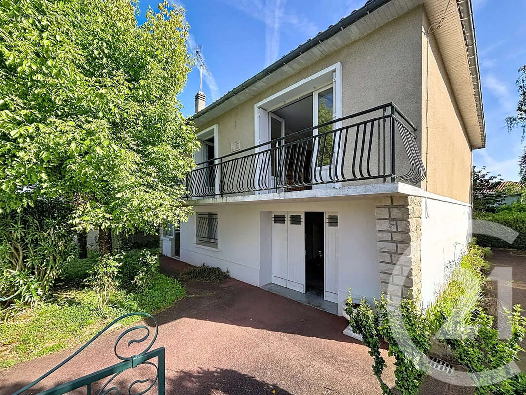 Maison à SOYAUX