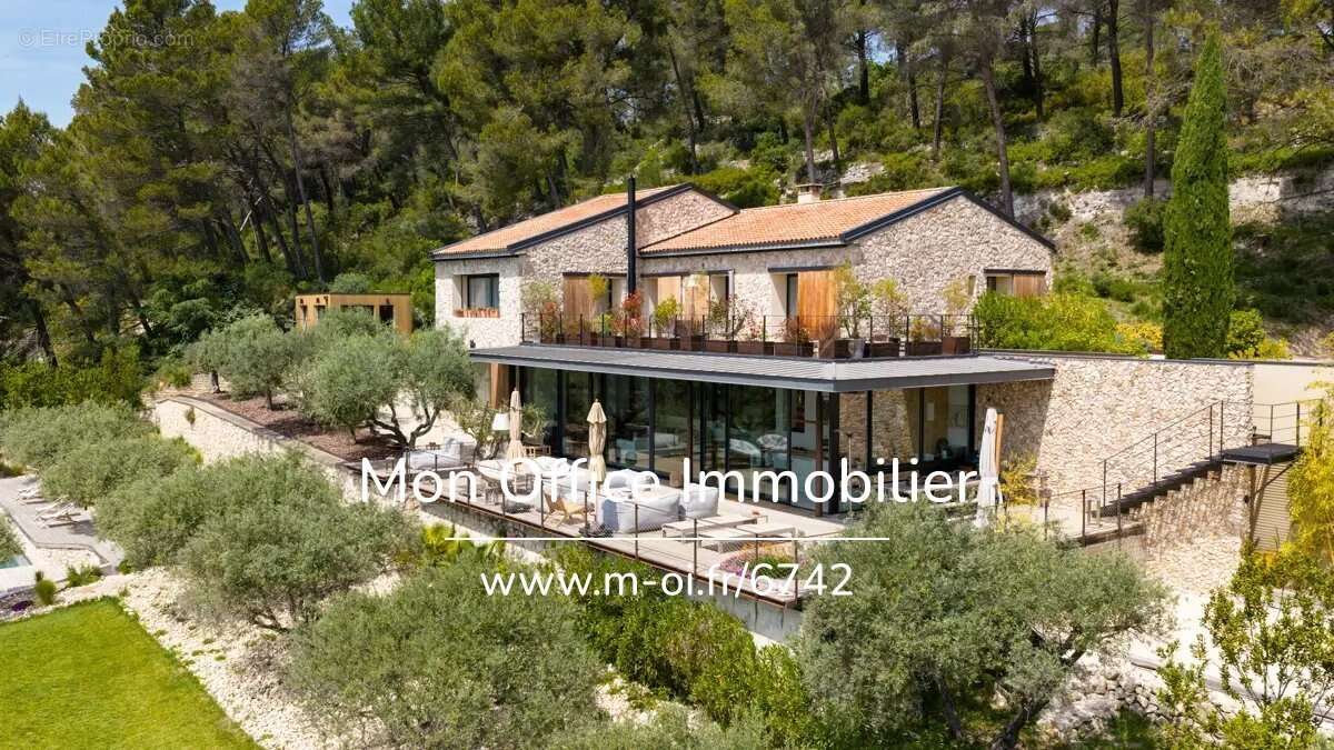 Maison à AIX-EN-PROVENCE