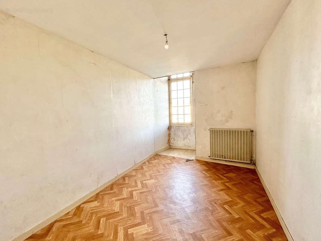 Appartement à SAINT-MACAIRE