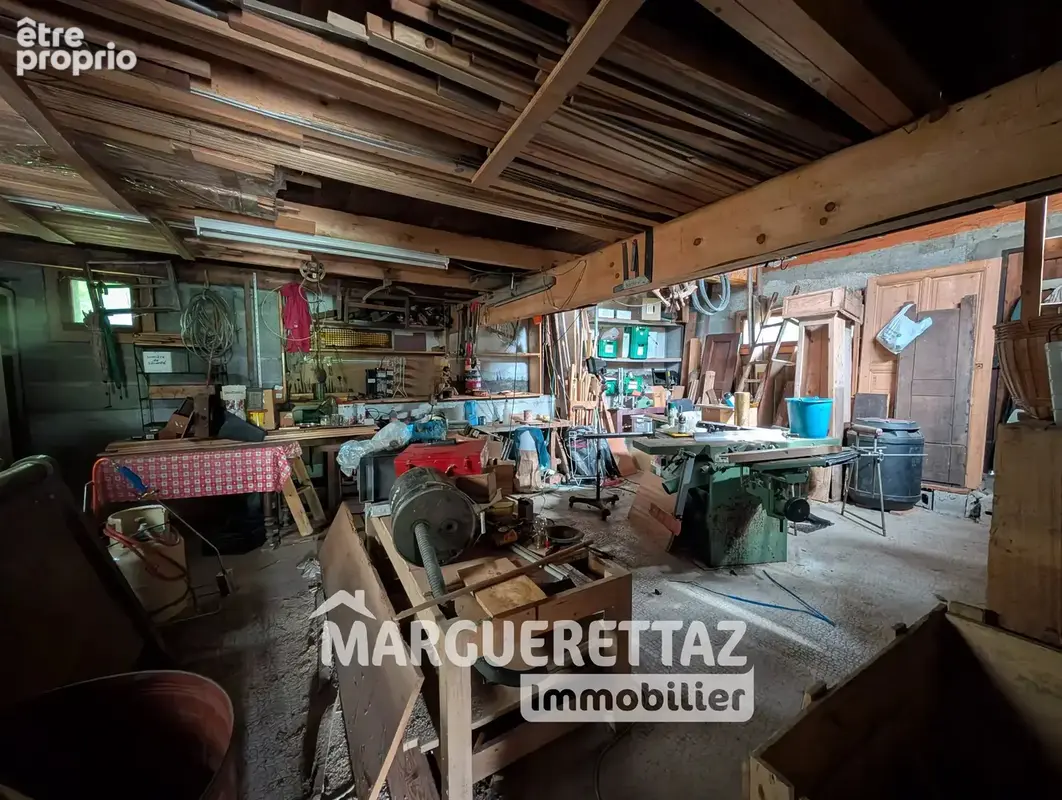 Maison de 115m² avec dépendances et garages - 2400m² terrain - St Jeoire - photo 16