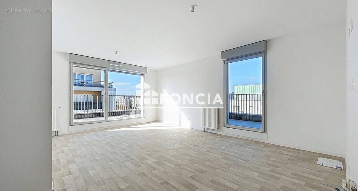 Appartement à COLOMBELLES