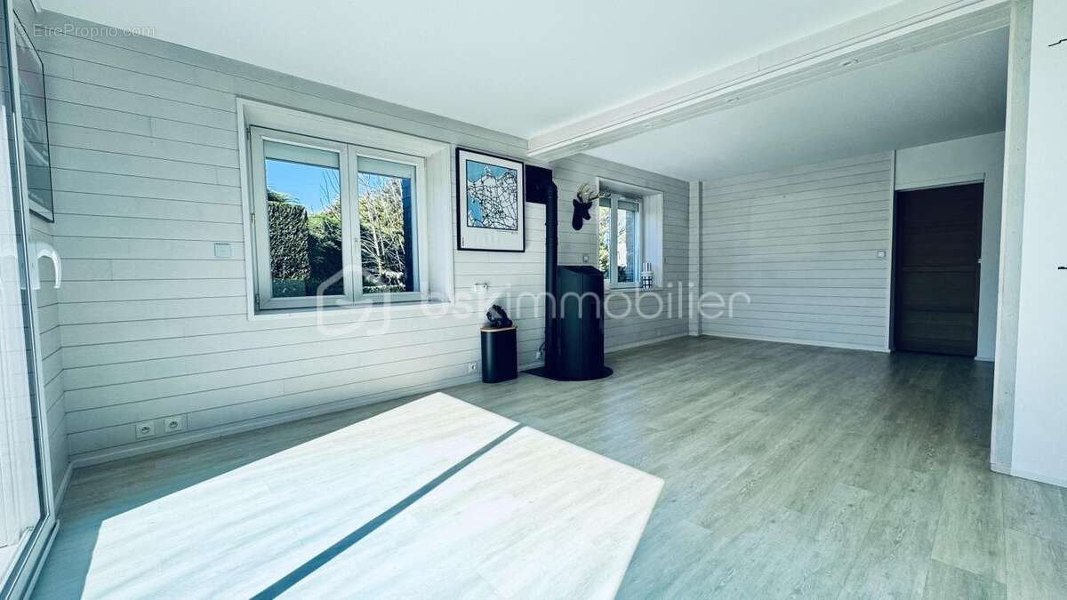 Maison à SAINT-BRIAC-SUR-MER