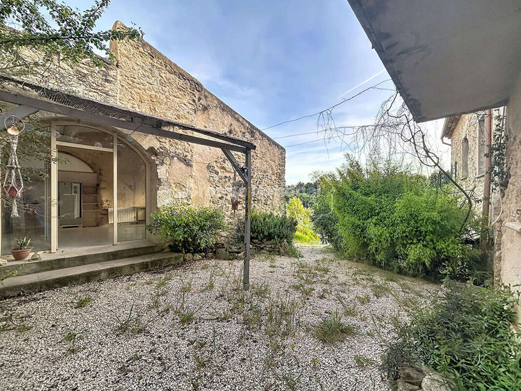 Maison à MAZAN