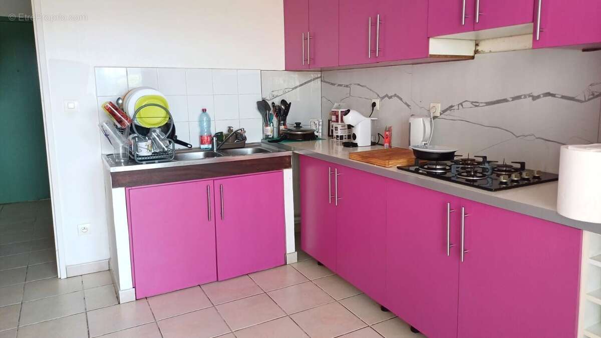 Appartement 87 m² à La Trinite  - photo 7
