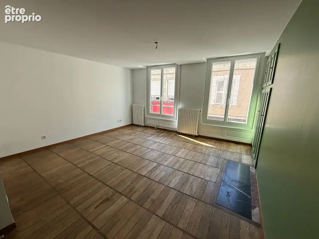 Superbe Duplex coeur de Vendôme 3 chambres + combles aménageables - photo 3