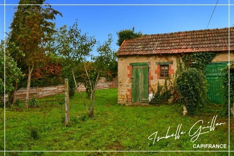 Maison à CHATEAUMEILLANT