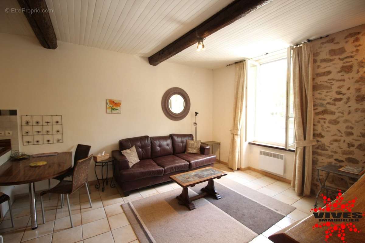 Maison à SAINT-CHINIAN