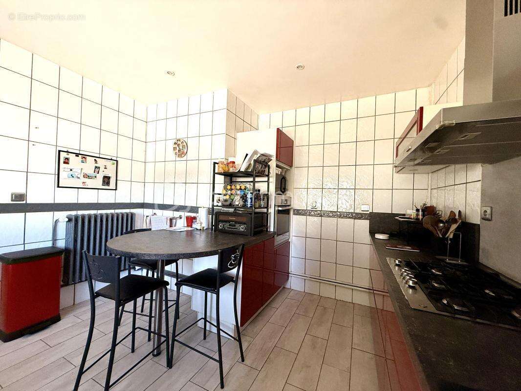 Maison de caractère rénovée – 178 m² – Espace parental – Piscine – Terrain de 1 214 m² - photo 21