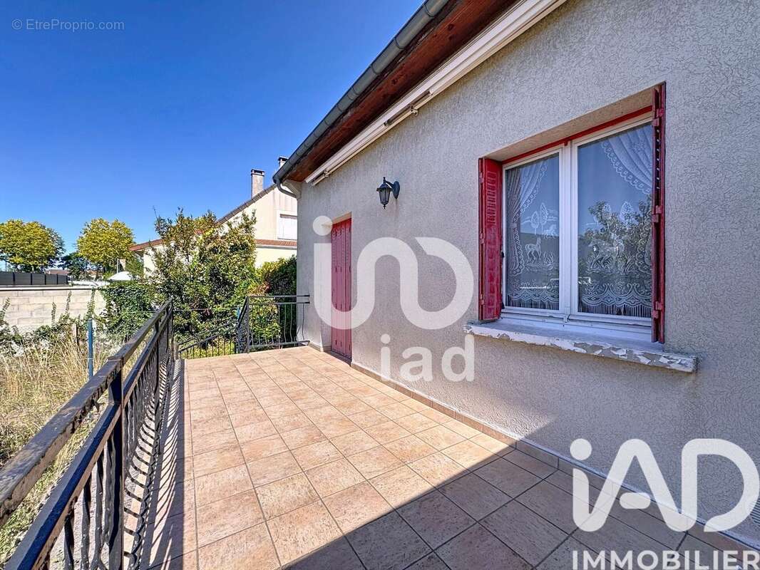 Photo 2 - Maison à CORBEIL-ESSONNES