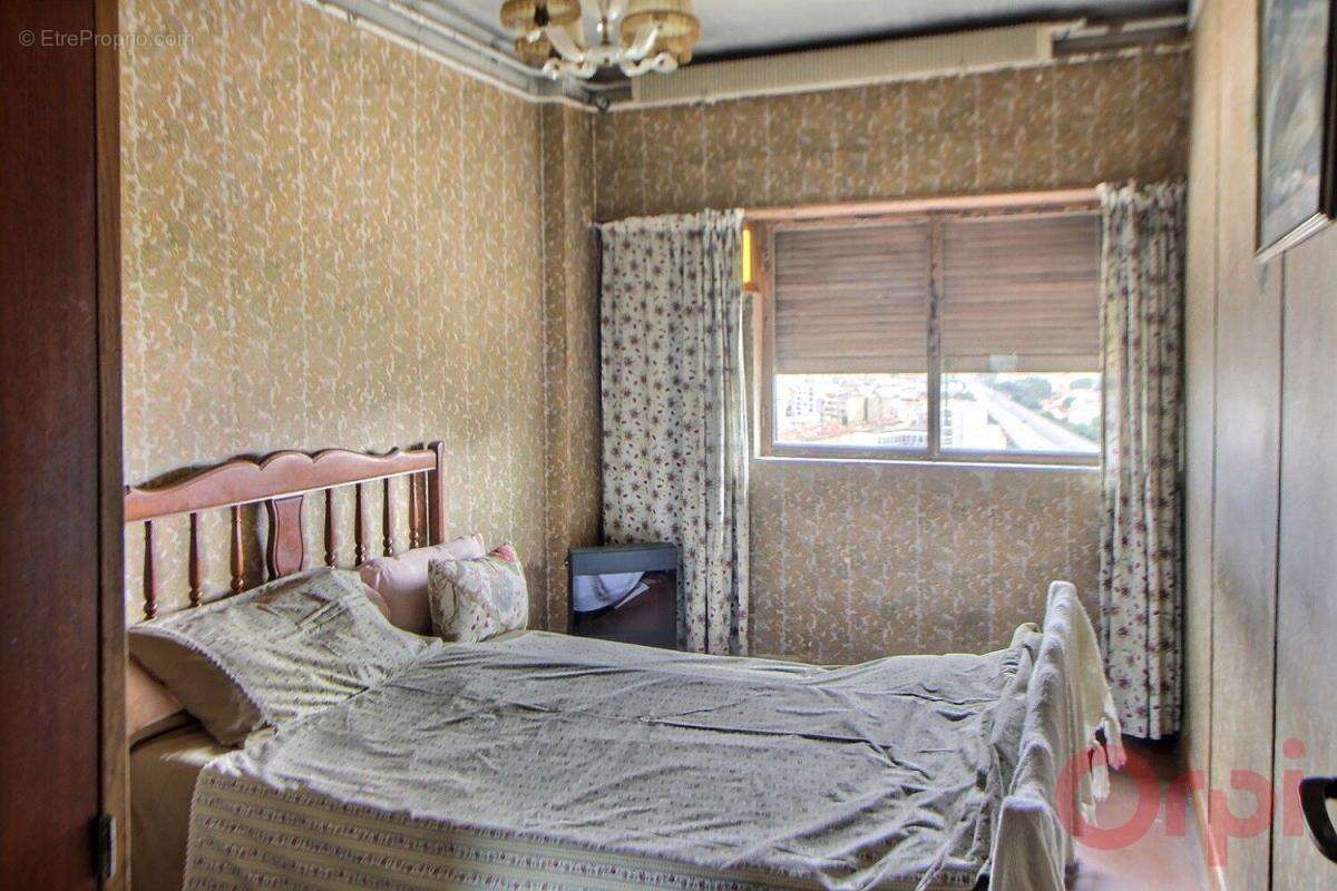 Appartement à MARSEILLE-3E