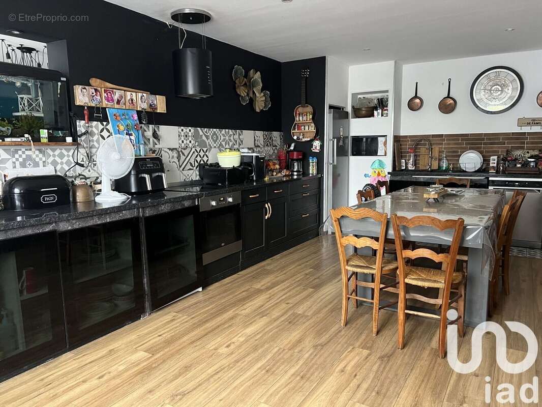 Photo 2 - Maison à BERNAY-SAINT-MARTIN