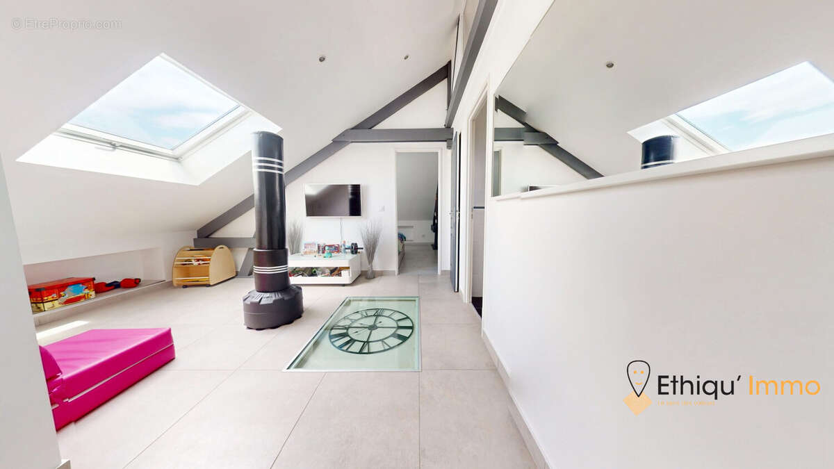 Maison 150 m² à Saint-Parres-Aux-Tertres  - photo 8