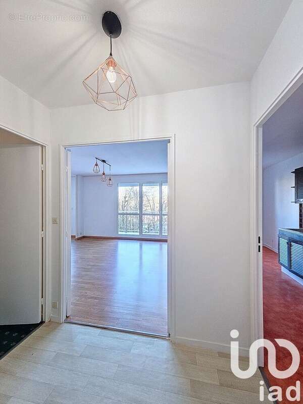 Photo 6 - Appartement à VAIRES-SUR-MARNE