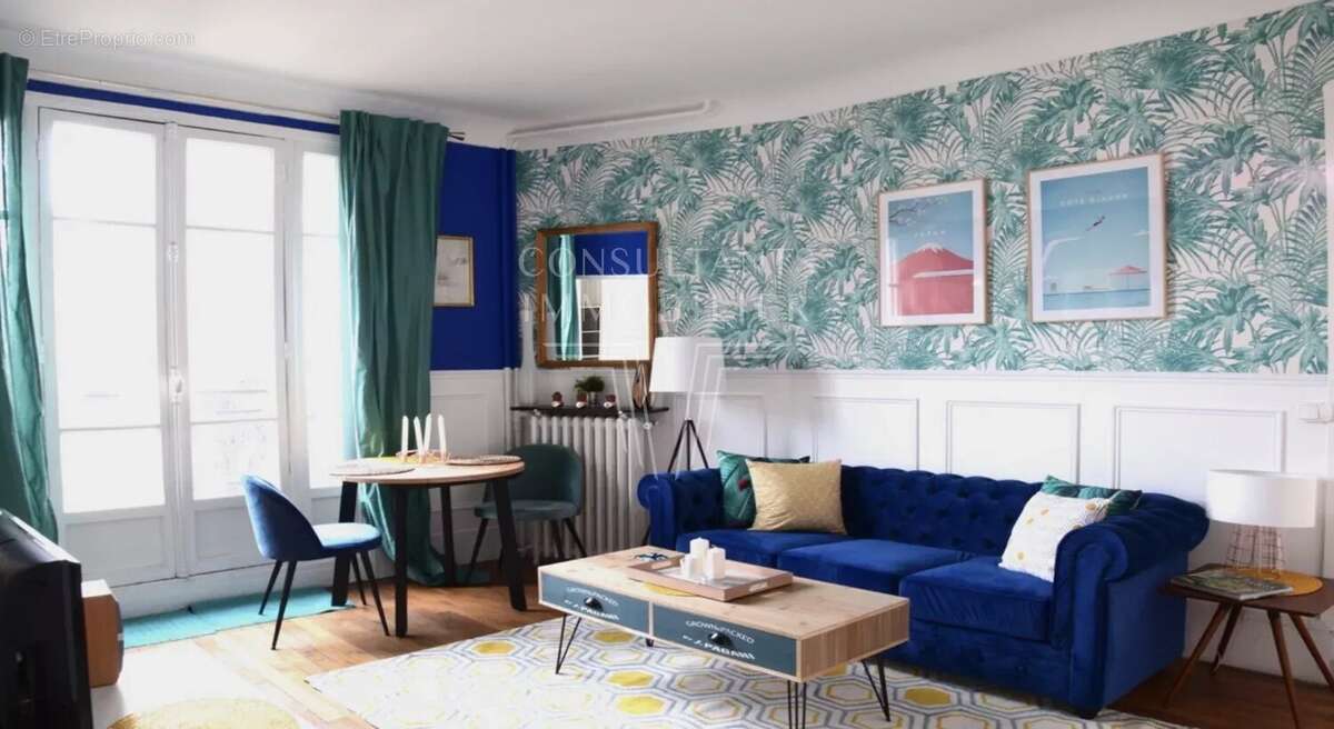 Appartement à PARIS-17E