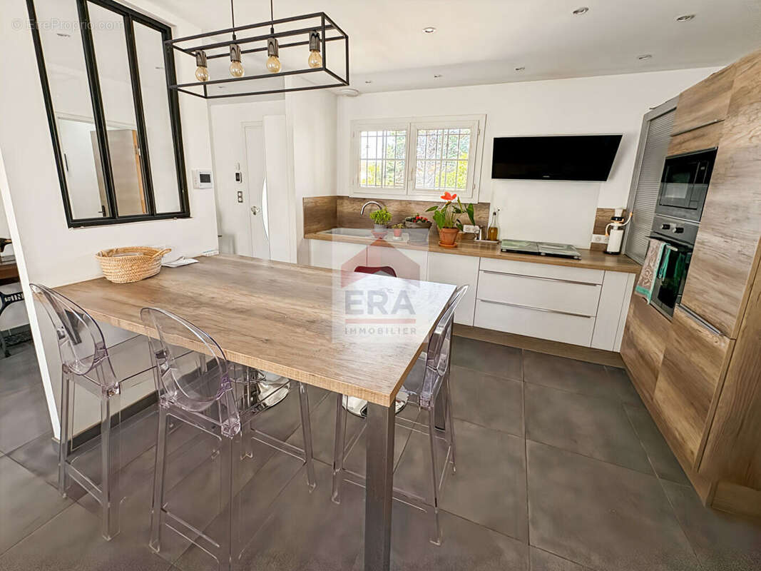 Maison à LES PENNES-MIRABEAU