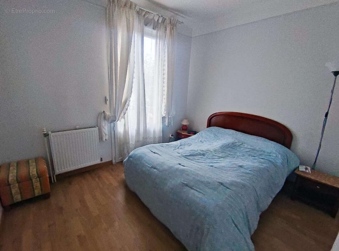 Maison à SARTROUVILLE