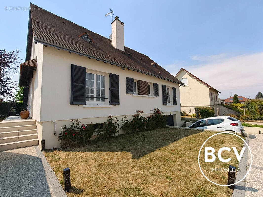 Maison à CHARTRES