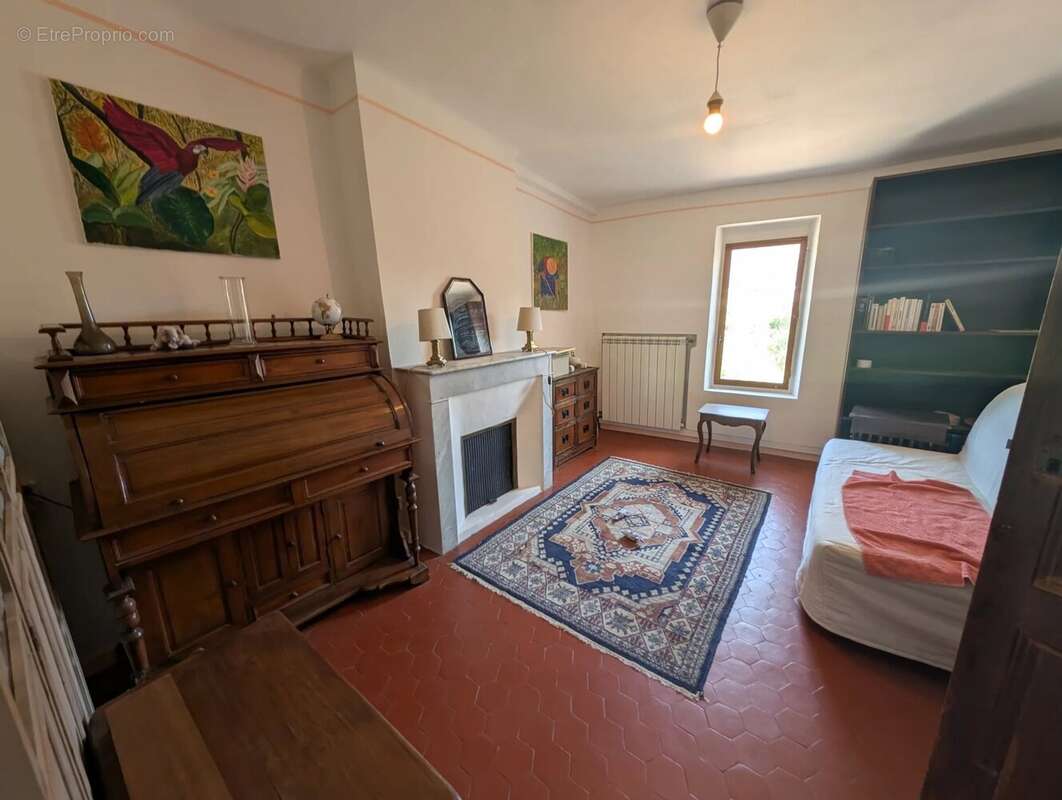 Maison à SIX-FOURS-LES-PLAGES