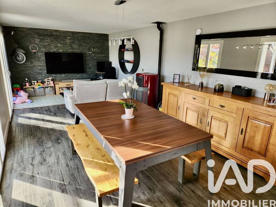 Photo 1 - Maison à PARON