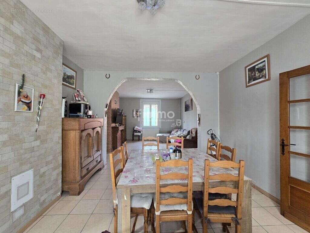 Maison à BERTINCOURT