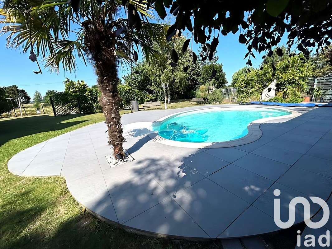 Photo 4 - Maison à AUBRY-DU-HAINAUT