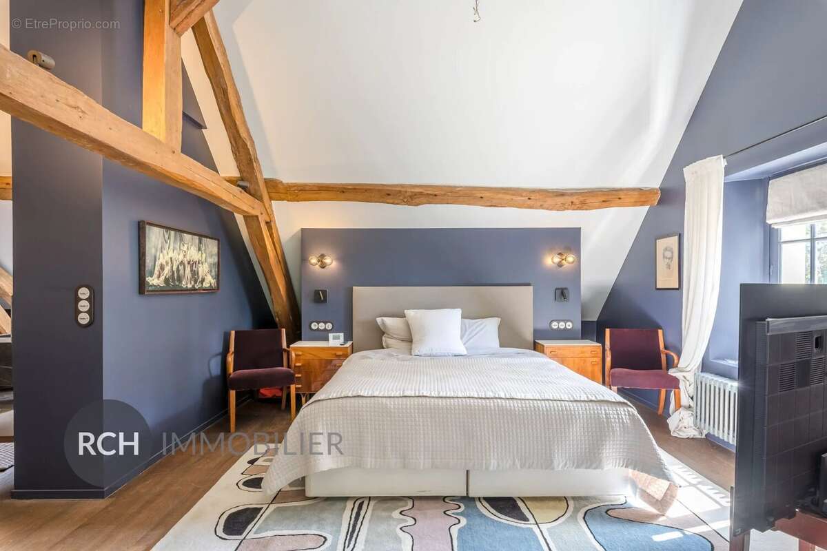 Maison à MONTFORT-L'AMAURY