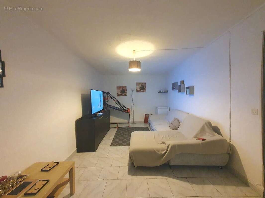 Appartement 472 m² à Cavaillon  - photo 9