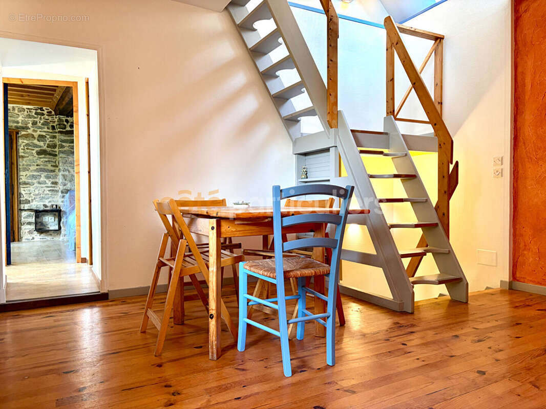 Maison à CERISY-LA-SALLE